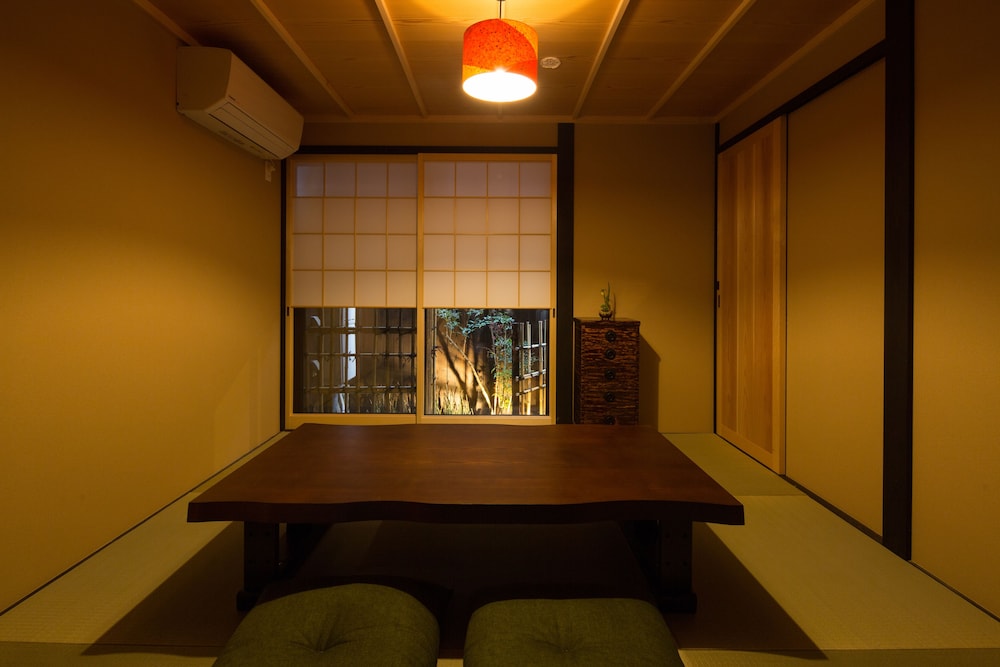 紡 松原堺町 京都