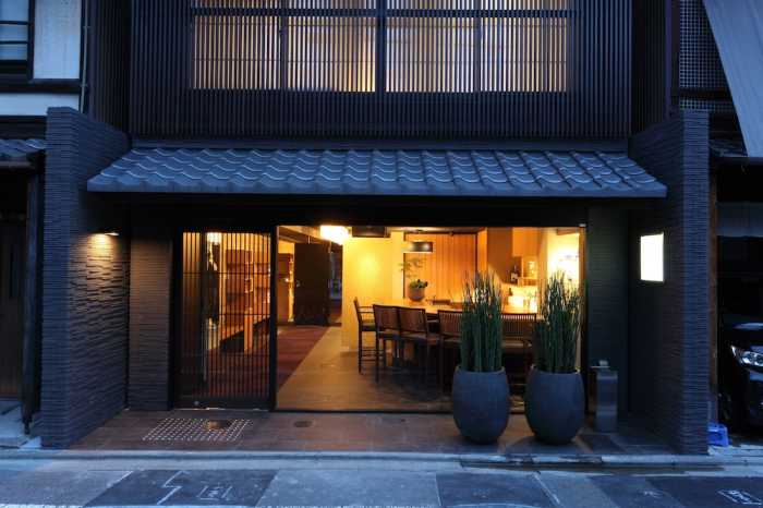 グレイス ヴィラ 二条城 京都