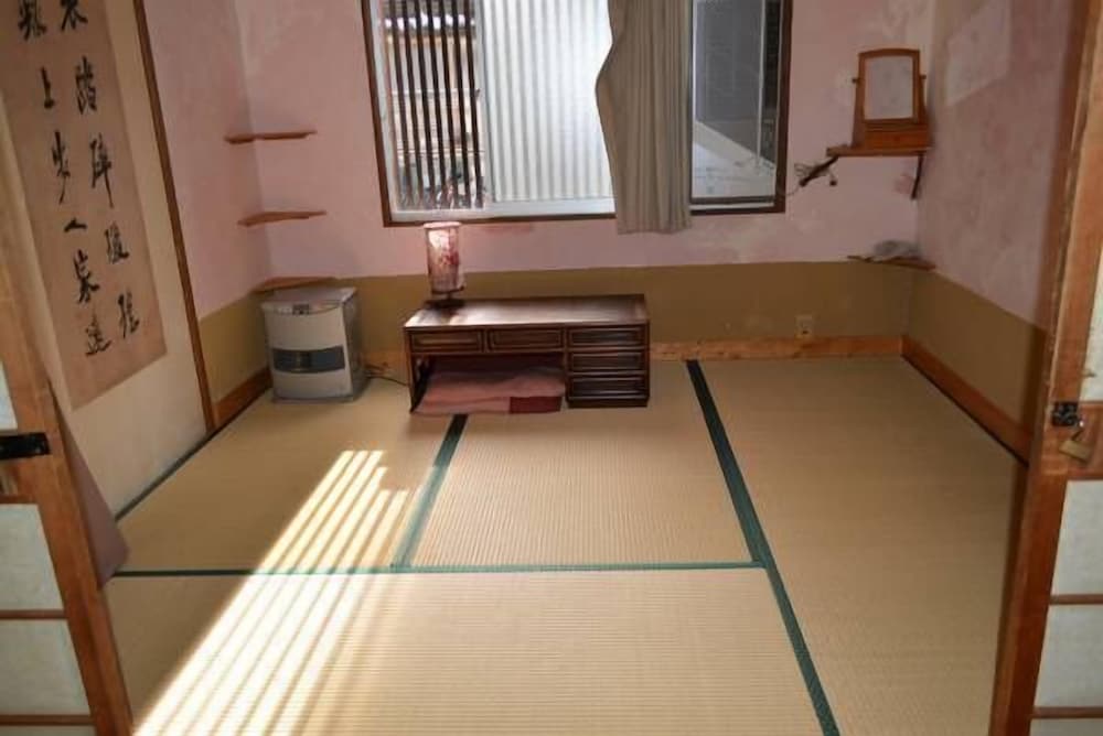 ゲストハウス凡 京都