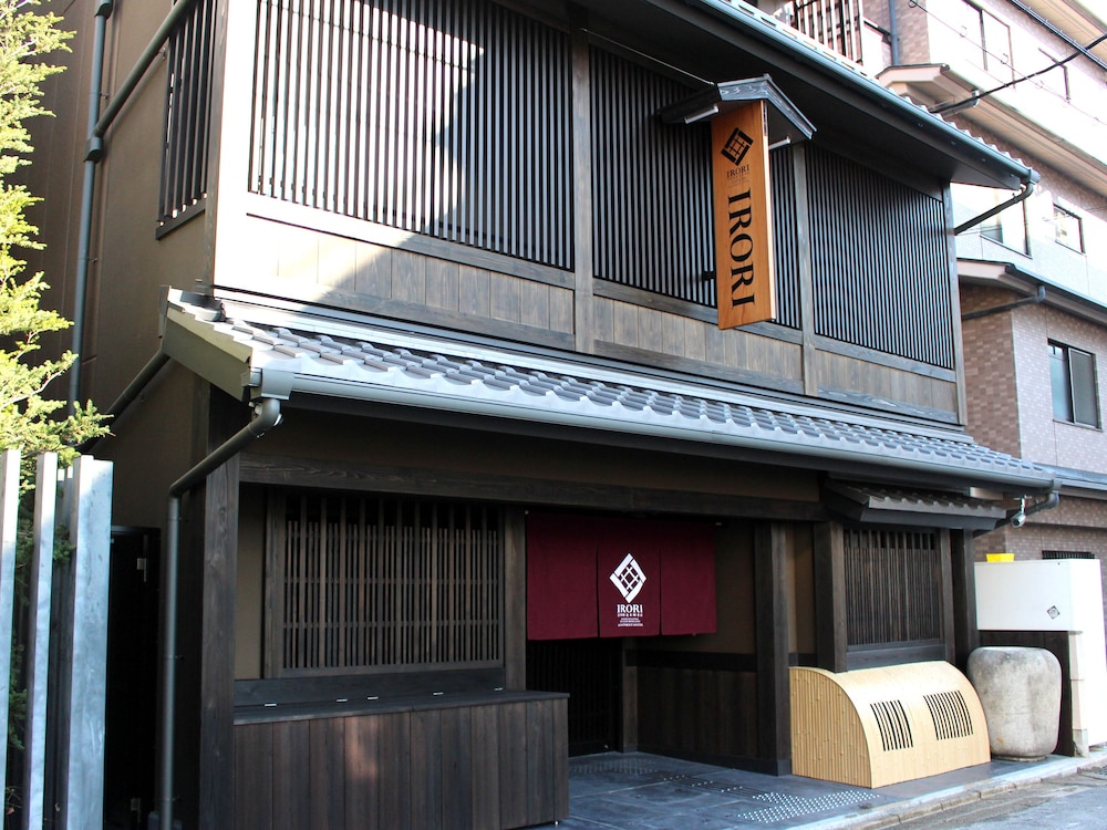 IRORI 京都駅東本願寺前 京都