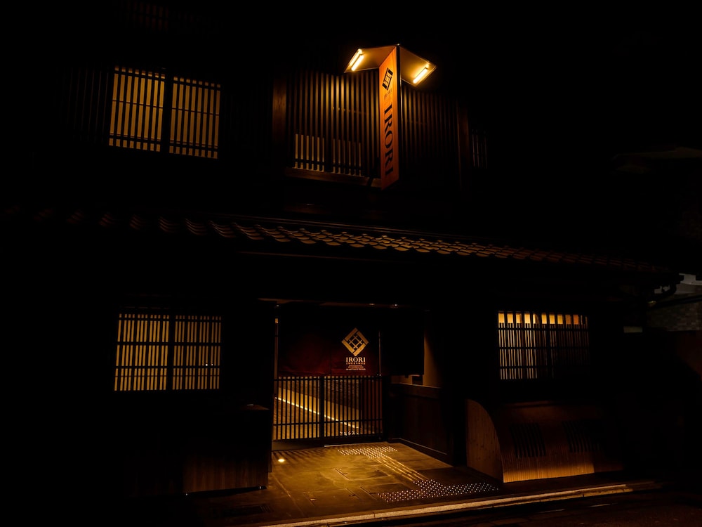 IRORI 京都駅東本願寺前 京都