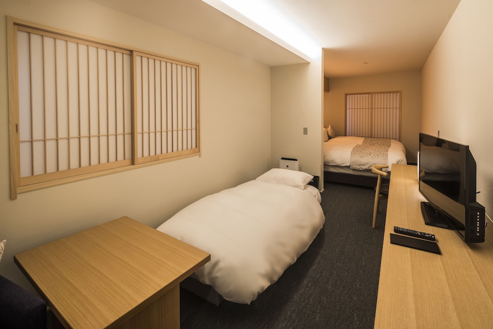 トモヤレジデンスホテル京都 二条高倉 京都