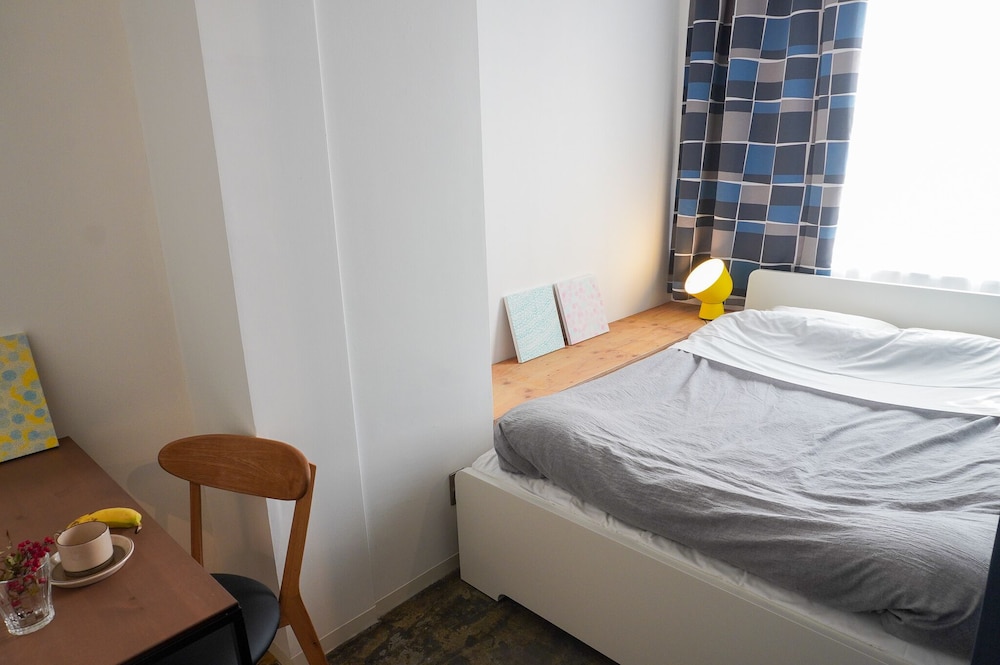 HOSTEL NINIROOM 京都