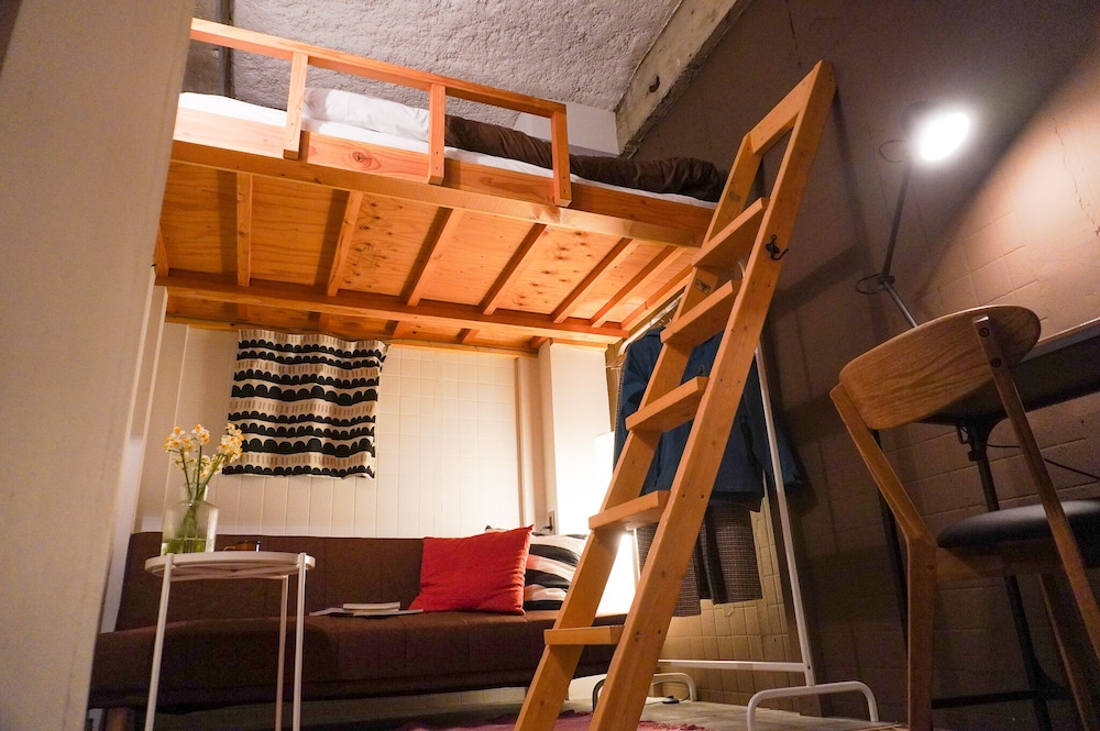 HOSTEL NINIROOM 京都