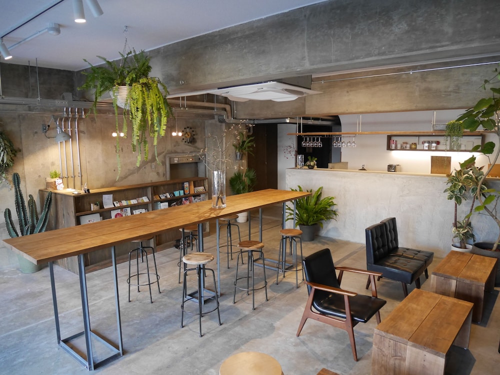 HOSTEL NINIROOM 京都