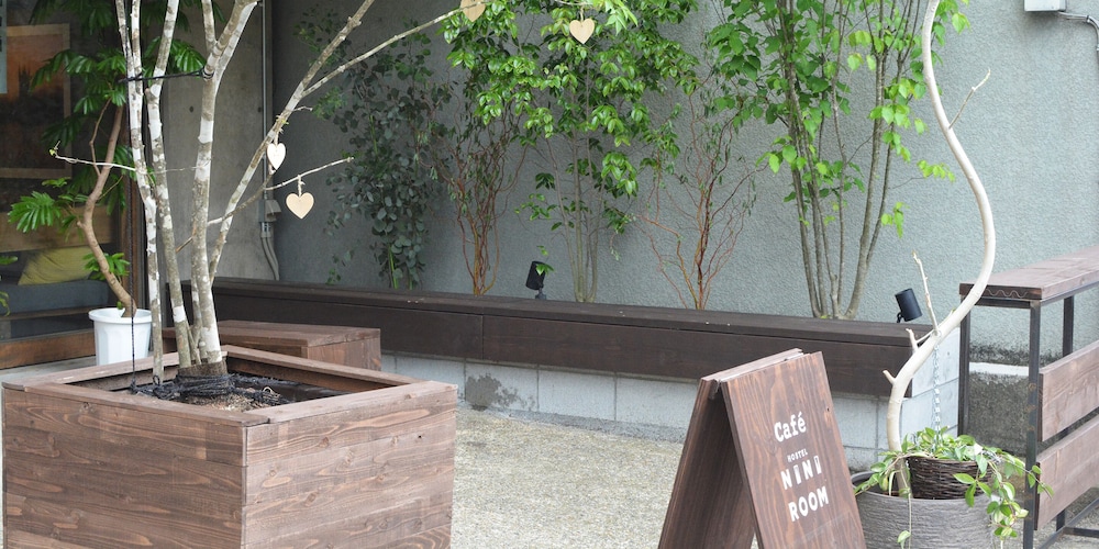 HOSTEL NINIROOM 京都