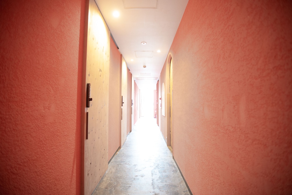 HOSTEL NINIROOM 京都