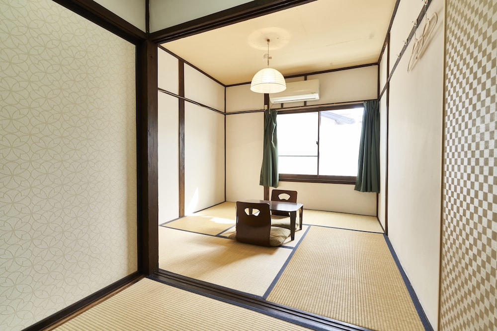 TOMORI GUEST HOUSE 京都