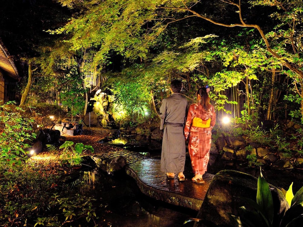 山ばな平八茶屋 京都