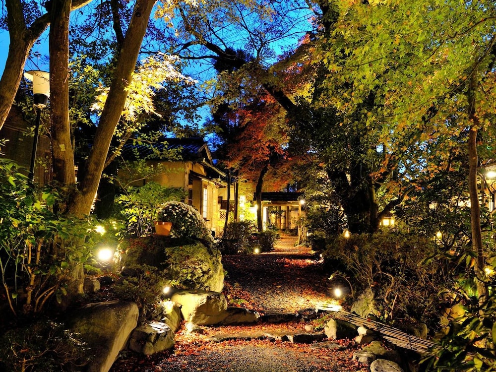 山ばな平八茶屋 京都