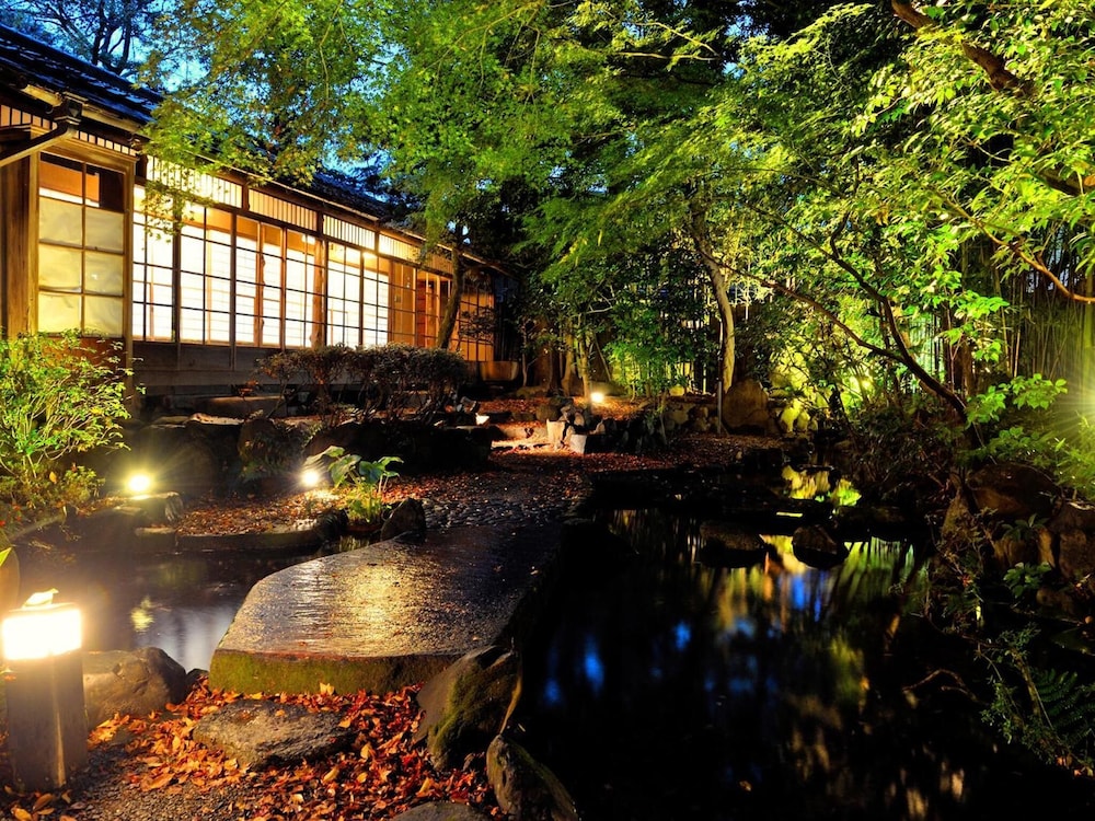 山ばな平八茶屋 京都