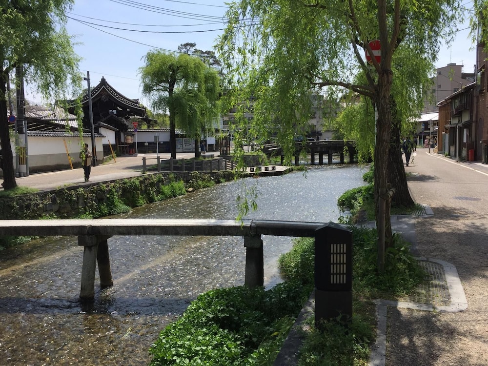 ゲストハウス コネクション 東山白川 京都
