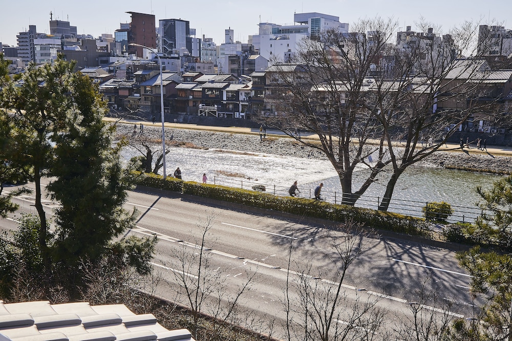 鈴 祇園縄手 京都