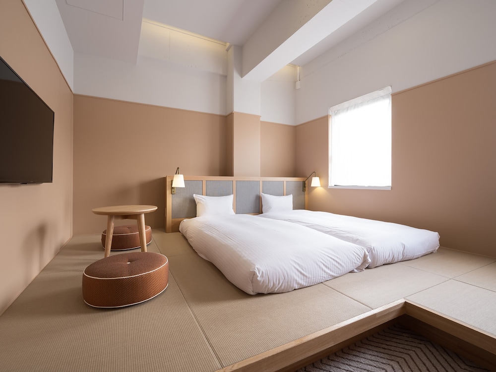 RAKURO 京都 BY THE SHARE HOTELS 京都