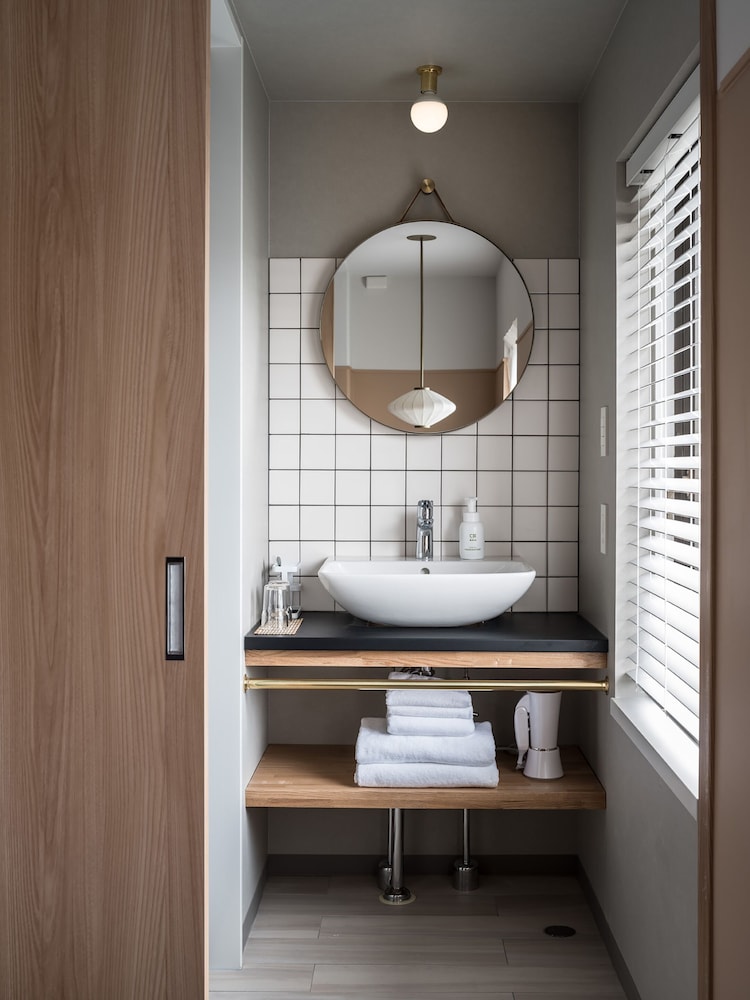 RAKURO 京都 BY THE SHARE HOTELS 京都