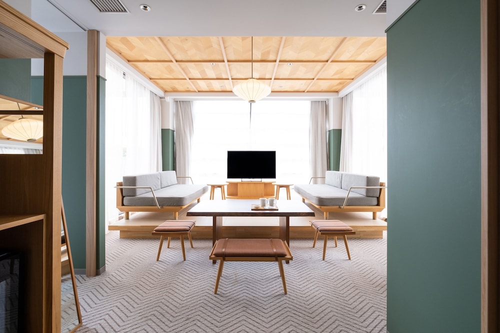 RAKURO 京都 BY THE SHARE HOTELS 京都