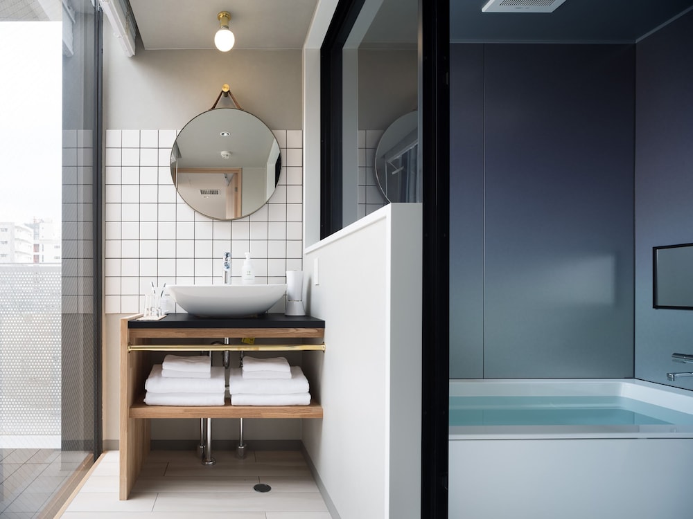 RAKURO 京都 BY THE SHARE HOTELS 京都