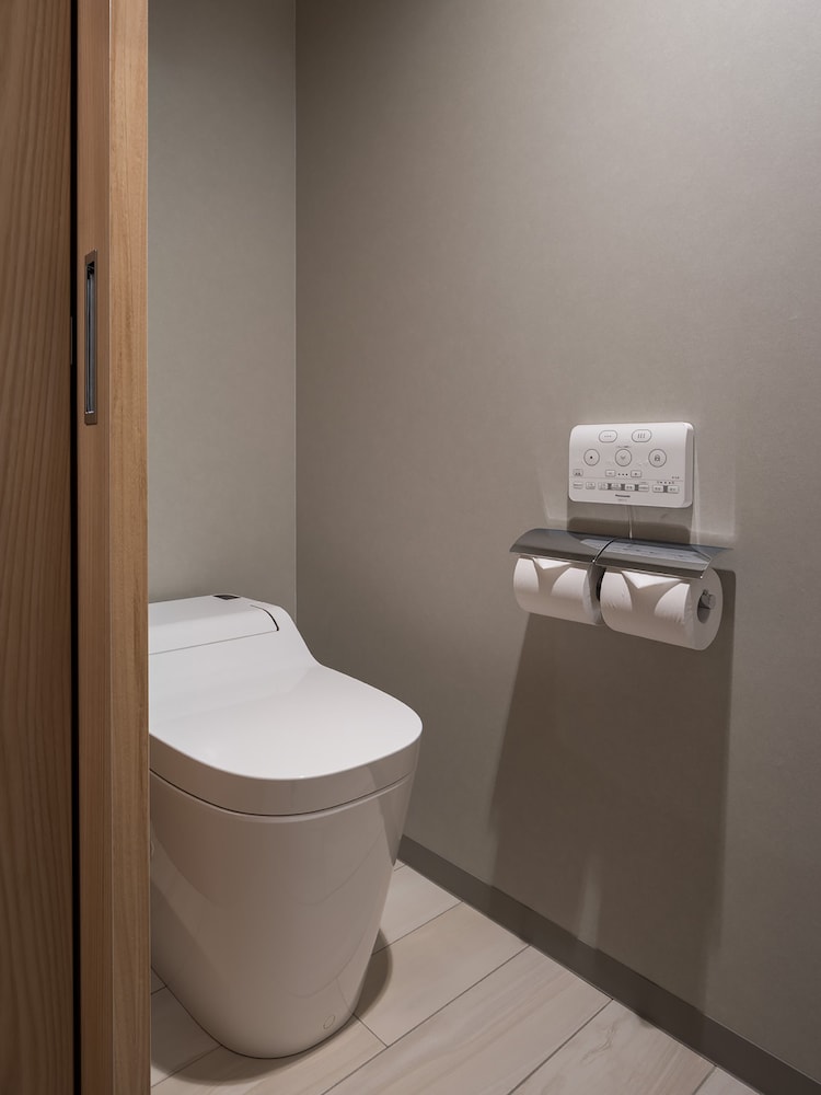 RAKURO 京都 BY THE SHARE HOTELS 京都