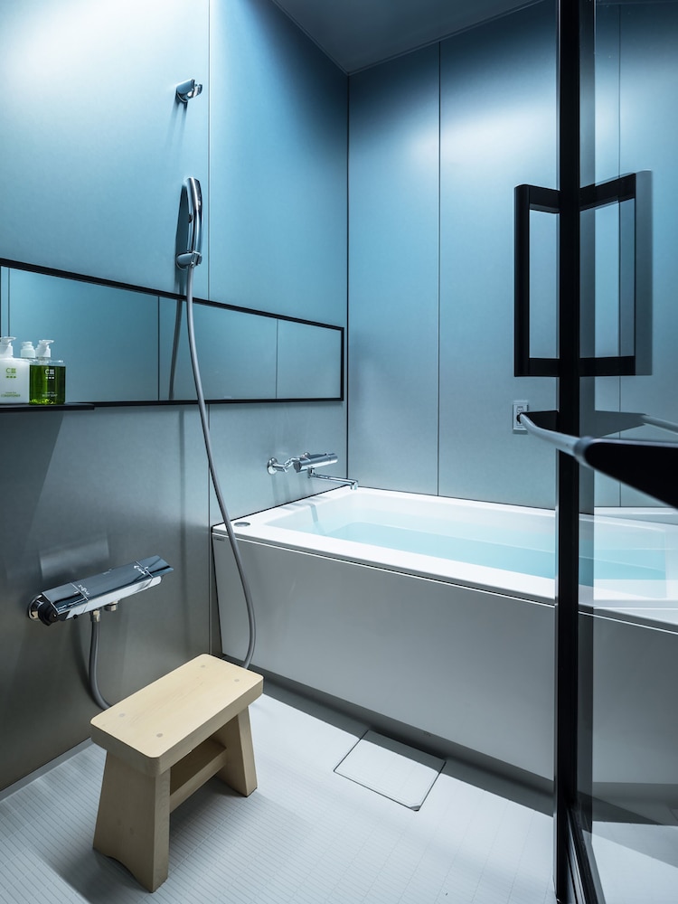 RAKURO 京都 BY THE SHARE HOTELS 京都