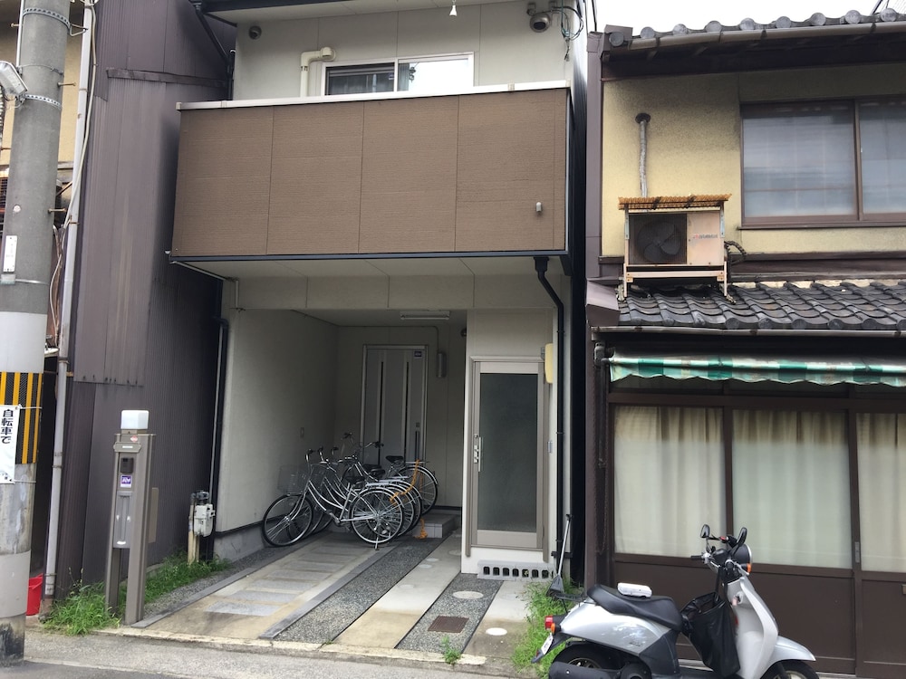 SEISUIYA NEAR GION WITH FOUR FREE BIKES 京都