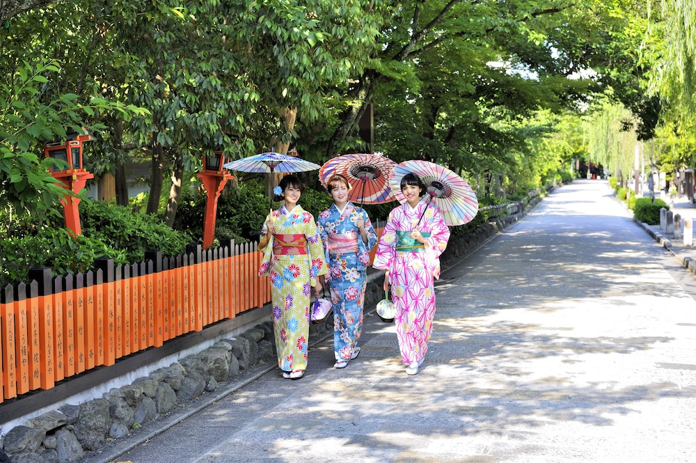 CAFETEL 京都三条 FOR LADIES - 女性専用 京都