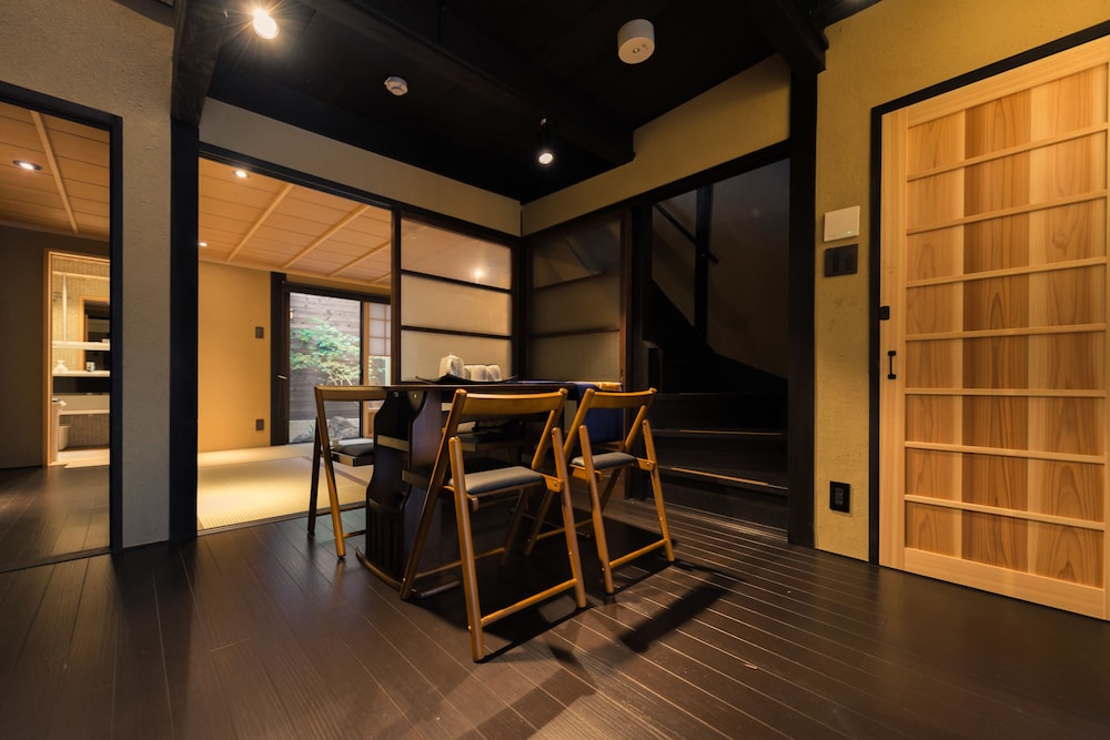 雲町屋 荒神口 KUMOMACHIYA KOJINGUCHI 京都