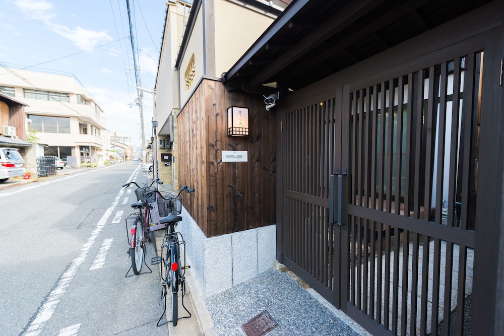 雲町屋 弁財天 KUMOMACHIYA BENZAITEN 京都