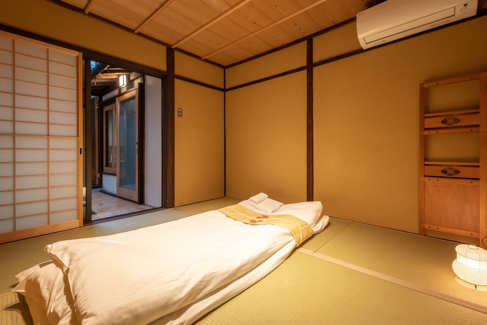 雲町屋 弁財天 KUMOMACHIYA BENZAITEN 京都