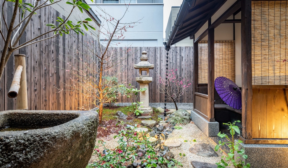 雲町屋 弁財天 KUMOMACHIYA BENZAITEN 京都