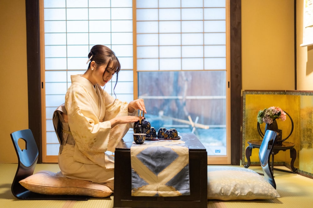 雲町屋 弁財天 KUMOMACHIYA BENZAITEN 京都