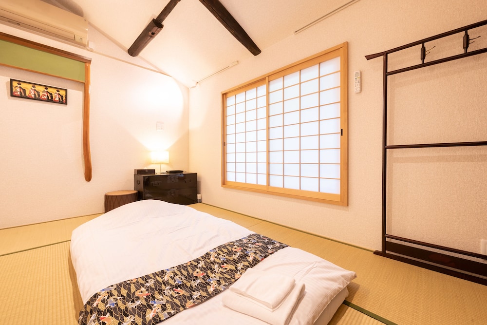雲町屋 五条楽園 KUMOMACHIYA GOJORAKUEN 京都