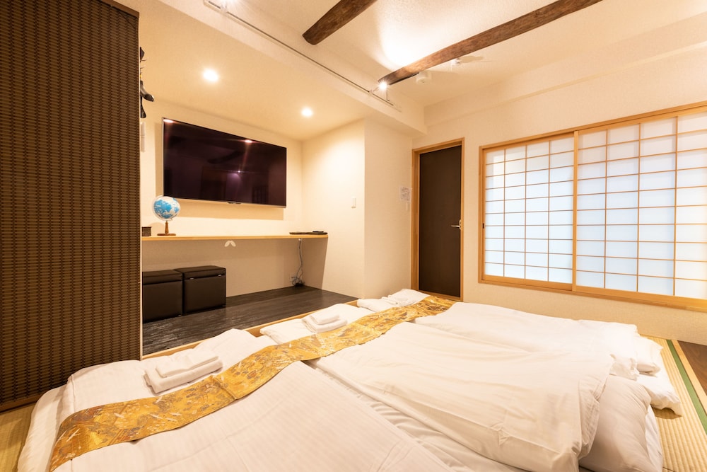 雲町屋 五条楽園 KUMOMACHIYA GOJORAKUEN 京都