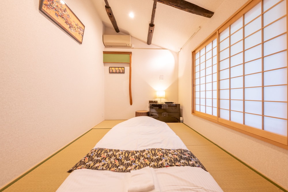 雲町屋 五条楽園 KUMOMACHIYA GOJORAKUEN 京都