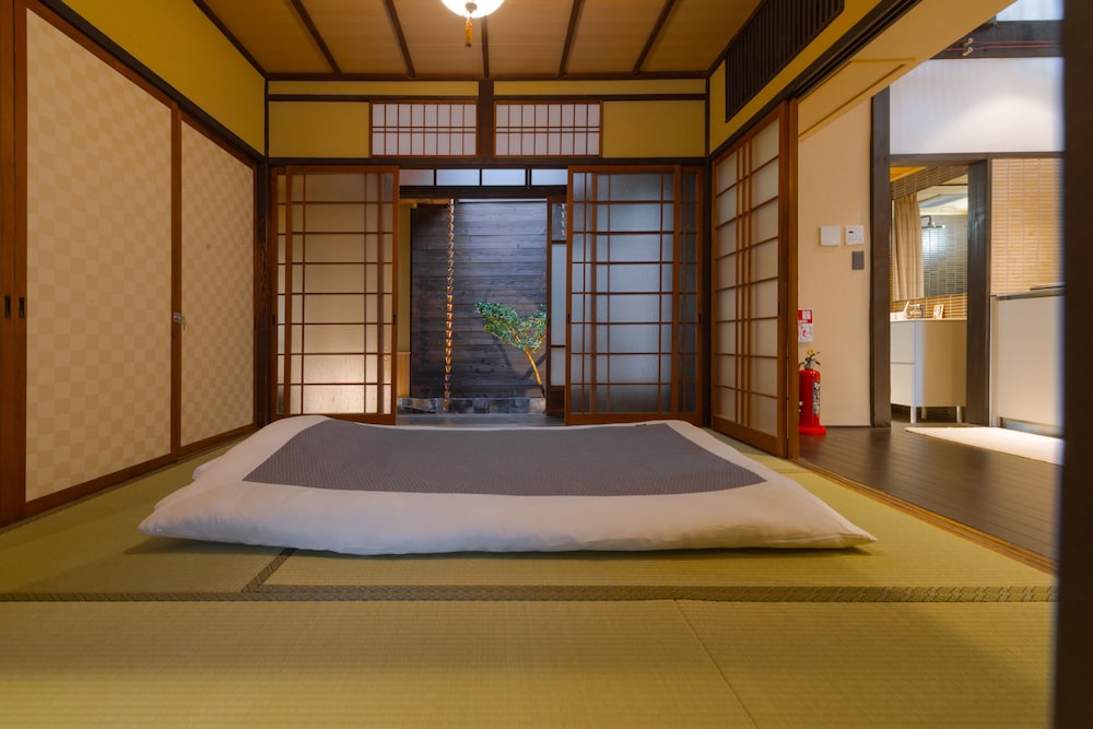雲町屋 御所南 KUMOMACHIYA GOSHOMINAMI 京都