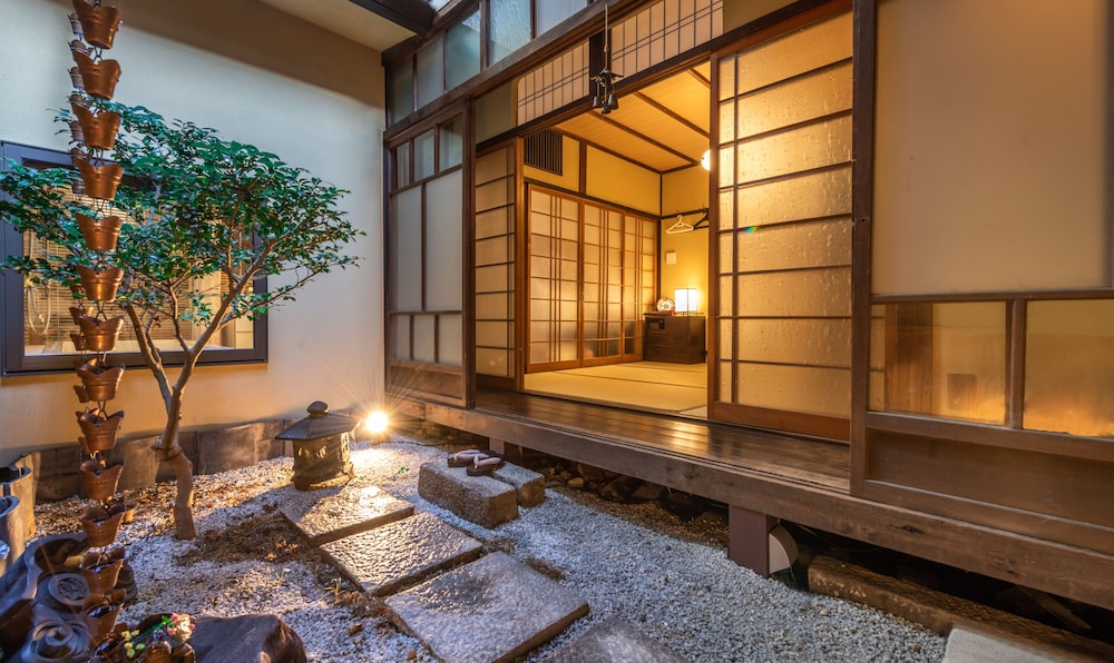 雲町屋 御所南 KUMOMACHIYA GOSHOMINAMI 京都