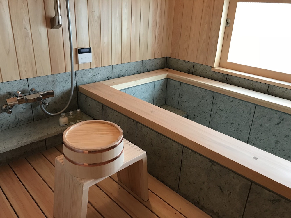四季々々しんら 京都