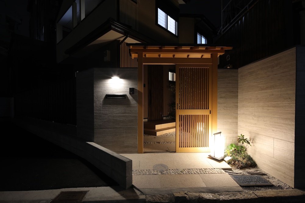 HANARE KYOTO 京都ヴィラ七条東山 京都