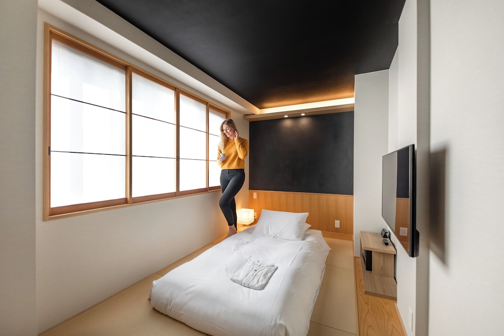 MIRU KYOTO NISHIKI 京都