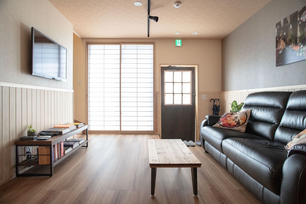 HIDDEN INN GOSHO 京都