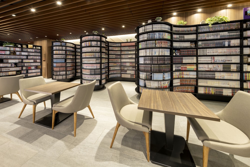 ザ エディスターホテル京都二条 COMIC&BOOKS 京都