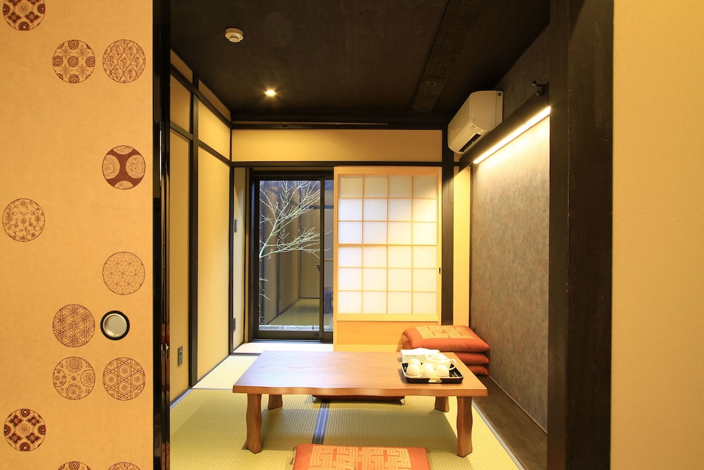 雲町屋 御池 KUMOMACHIYA OIKE 京都