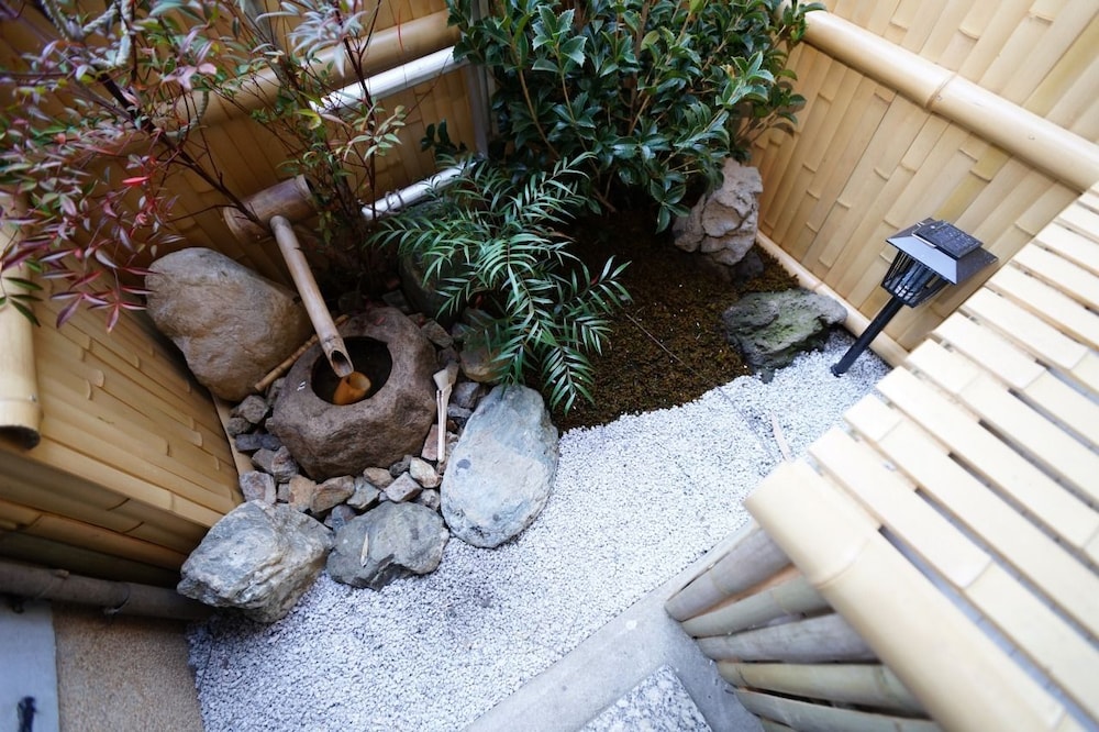 KYOTOGIONBISHAMON 京都