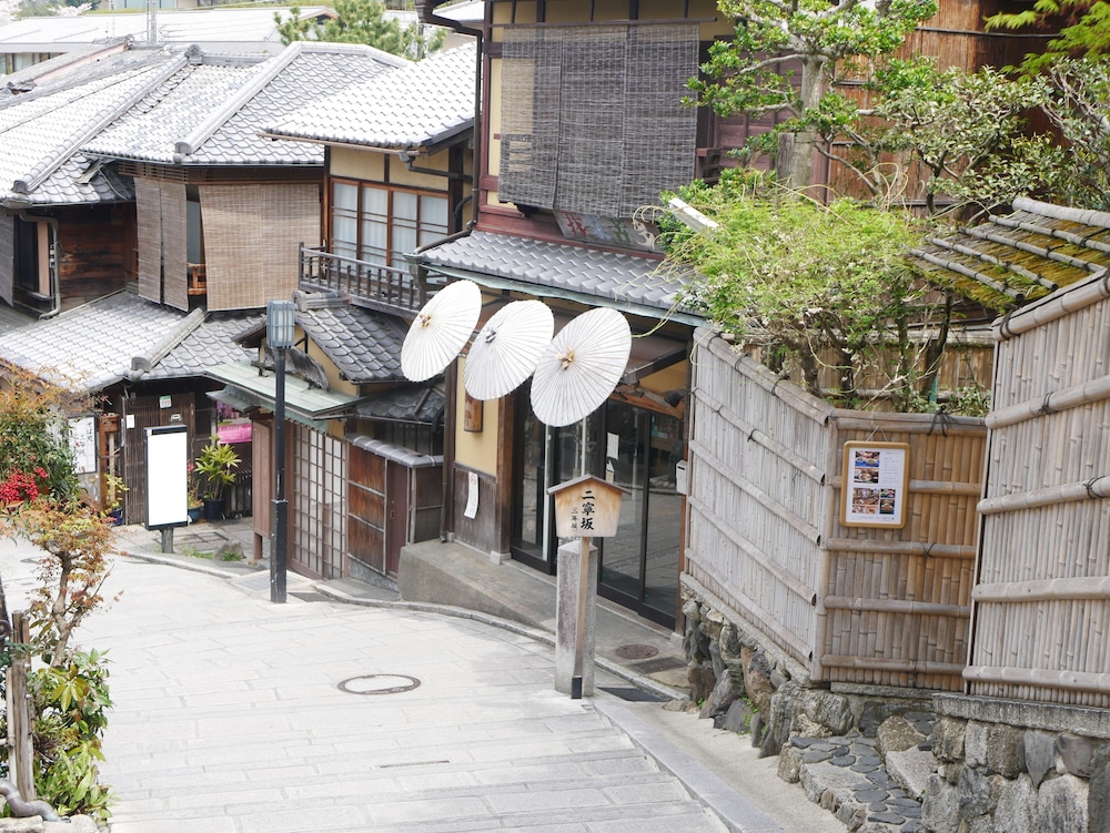 ホテルWBF五条大宮 京都