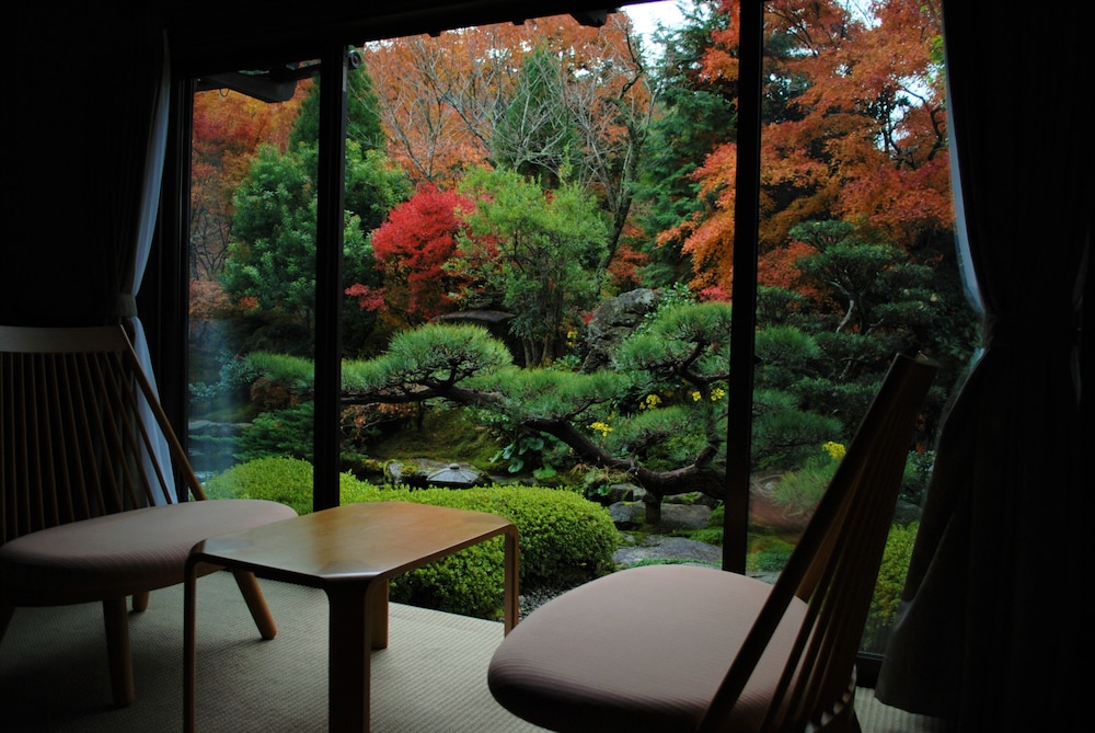 京都大原の料理旅館 芹生 京都