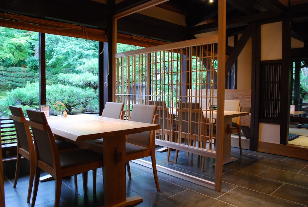 京都大原の料理旅館 芹生 京都