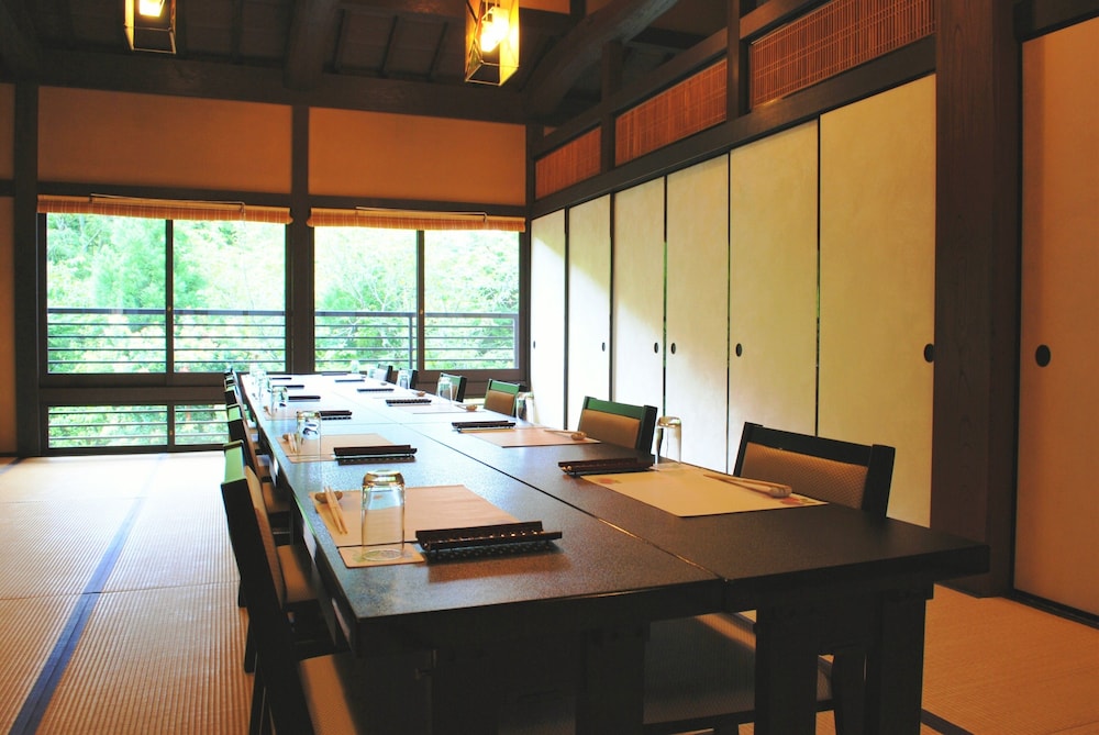 京都大原の料理旅館 芹生 京都