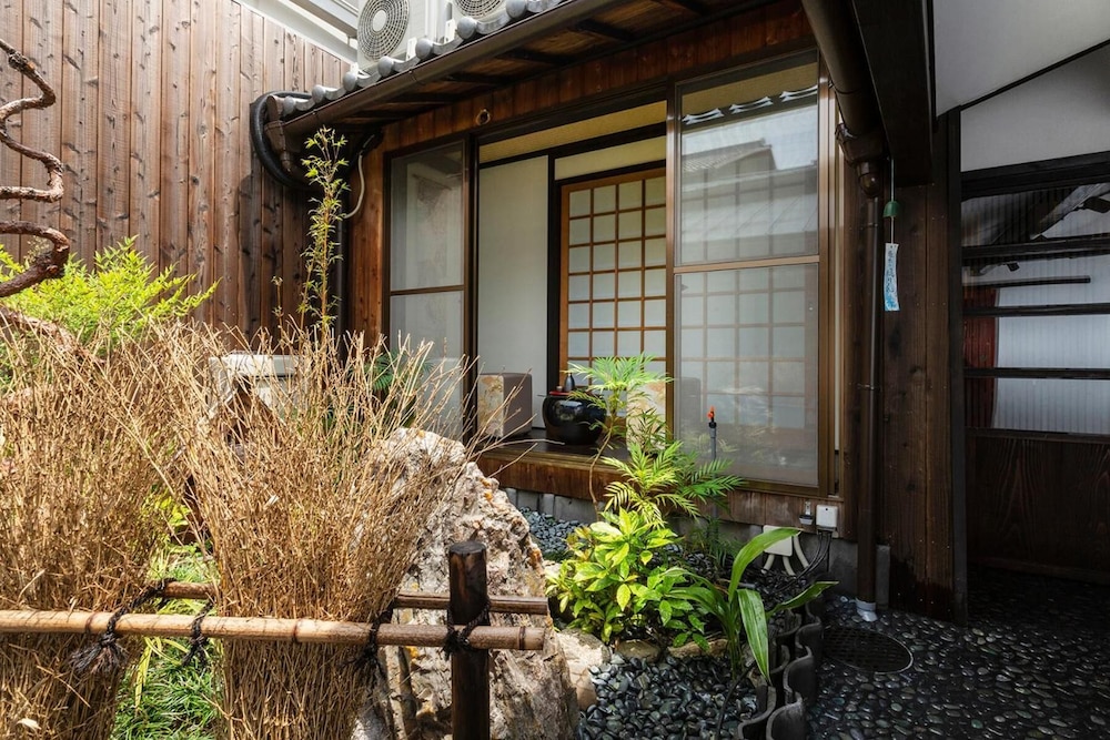 HIGASHIYAMA JIN 京都