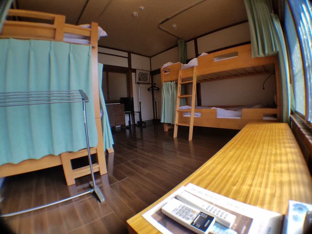 GUESTHOUSE KYOTO COMPASS 京都
