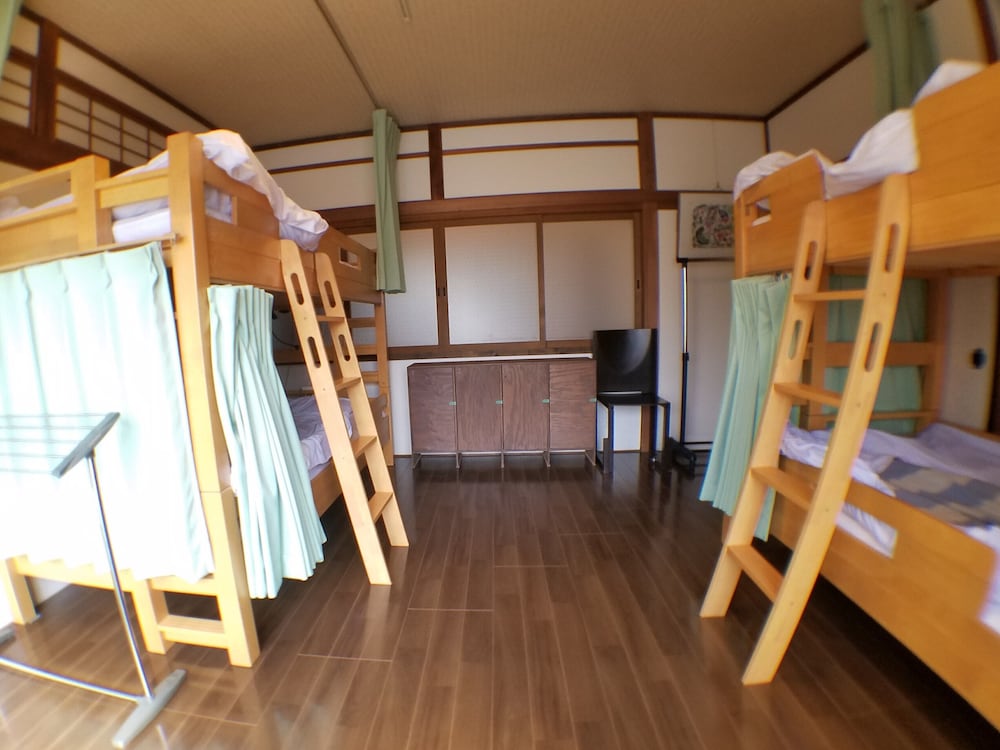 GUESTHOUSE KYOTO COMPASS 京都