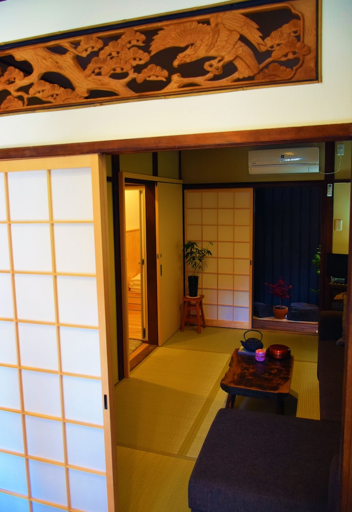 GUESTHOUSE HANAMIYA 京都